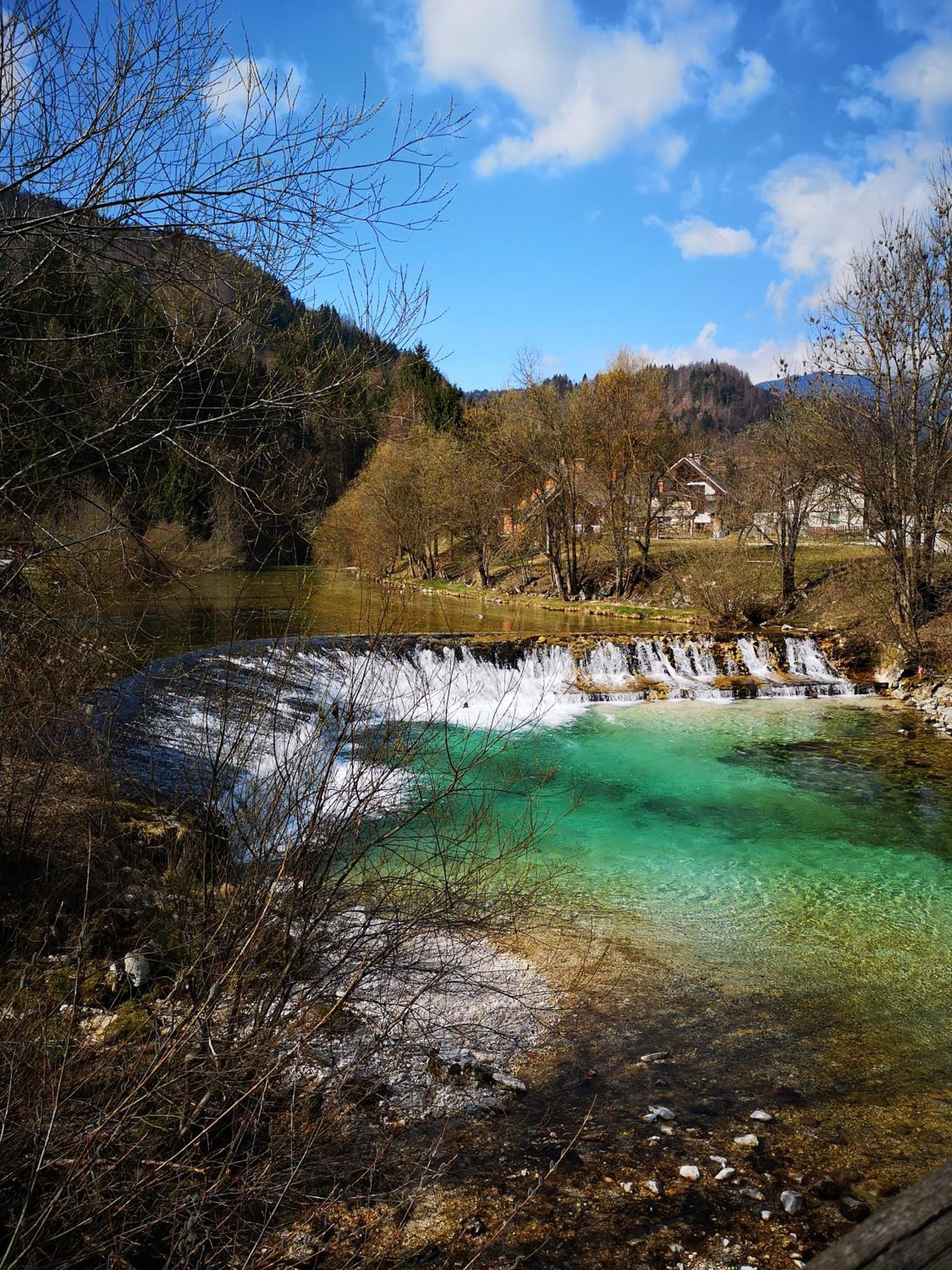 Apartmaji Volf Zgornje Gorje Esterno foto