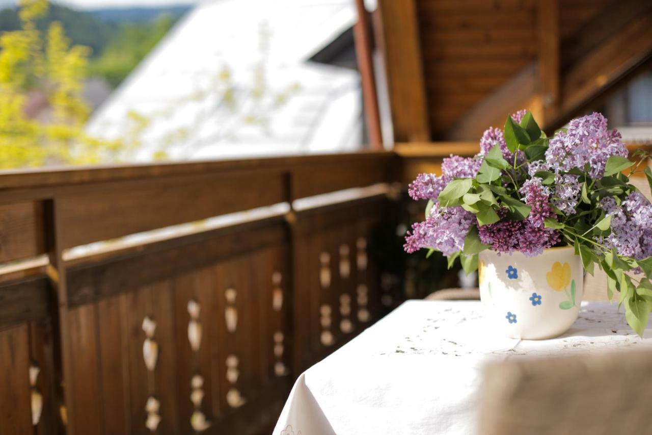 Apartmaji Volf Zgornje Gorje Esterno foto