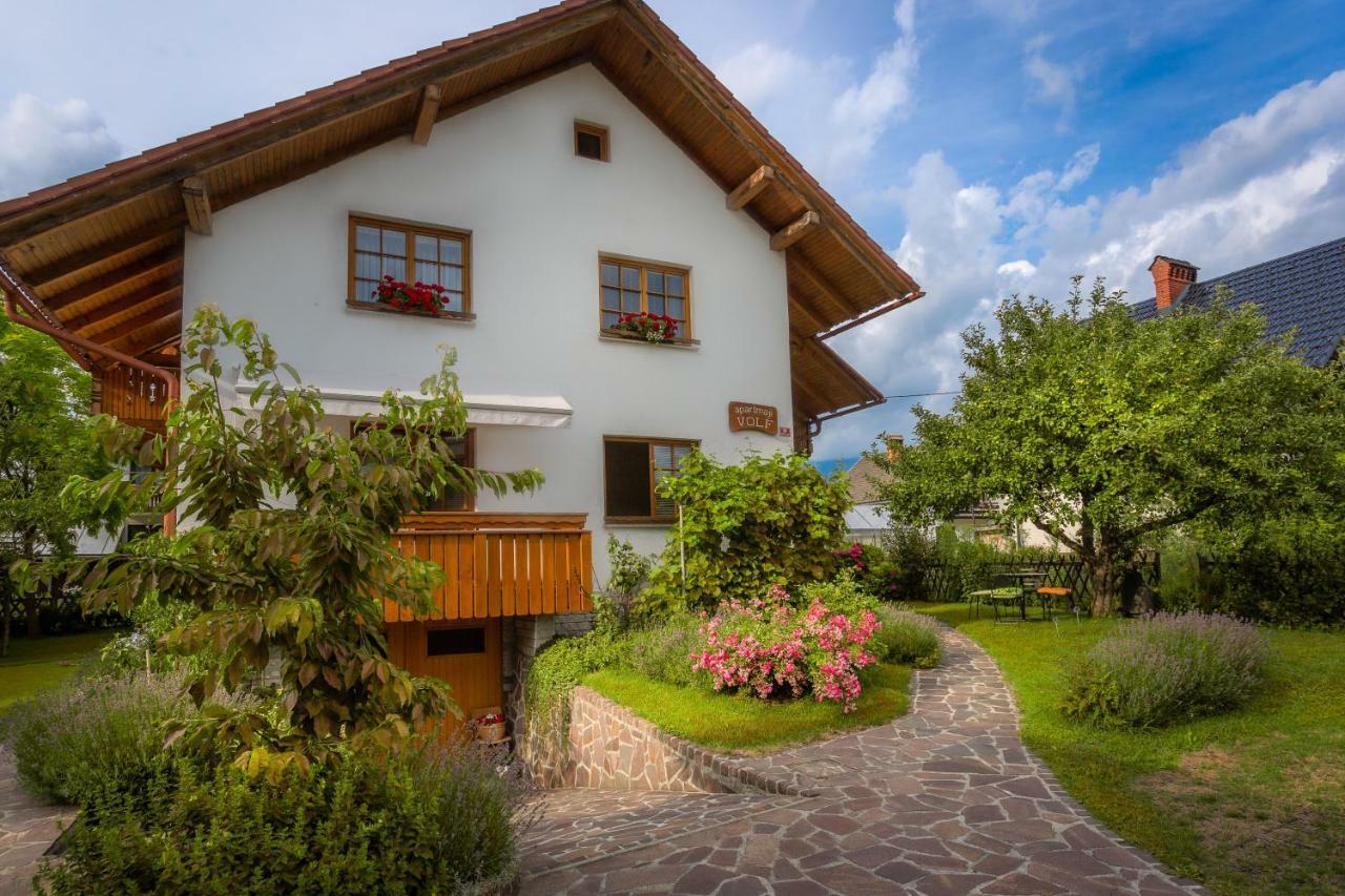 Apartmaji Volf Zgornje Gorje Esterno foto